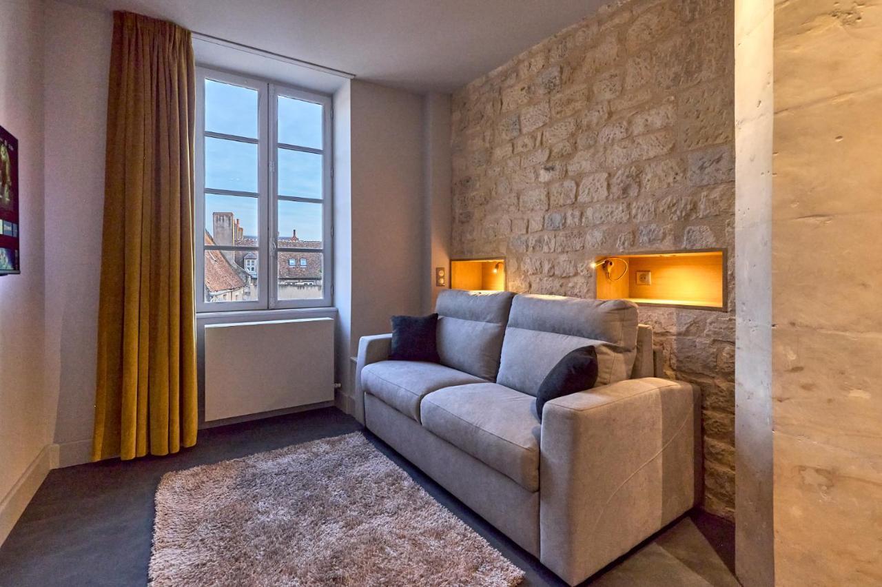 Appartement Montagnon - Les Suites Du Palais - Classe 4 Etoiles, Parking Prive, Vue Cathedrale, 3 Chambres, Primo C0Nciergerie Nevers Exterior photo