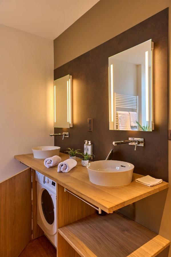 Appartement Montagnon - Les Suites Du Palais - Classe 4 Etoiles, Parking Prive, Vue Cathedrale, 3 Chambres, Primo C0Nciergerie Nevers Exterior photo
